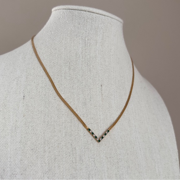 Vintage Avon Gold Tone with Rhinestone Necklace - Picture 6 of 7